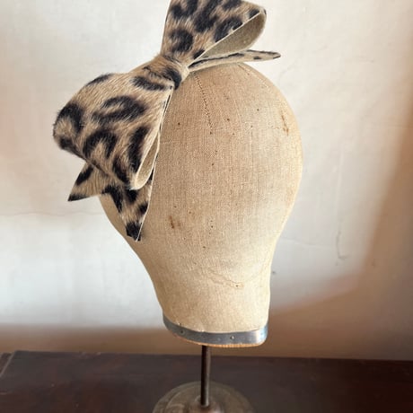 Rabbit Fur Ribon LeopardB2点限定生産