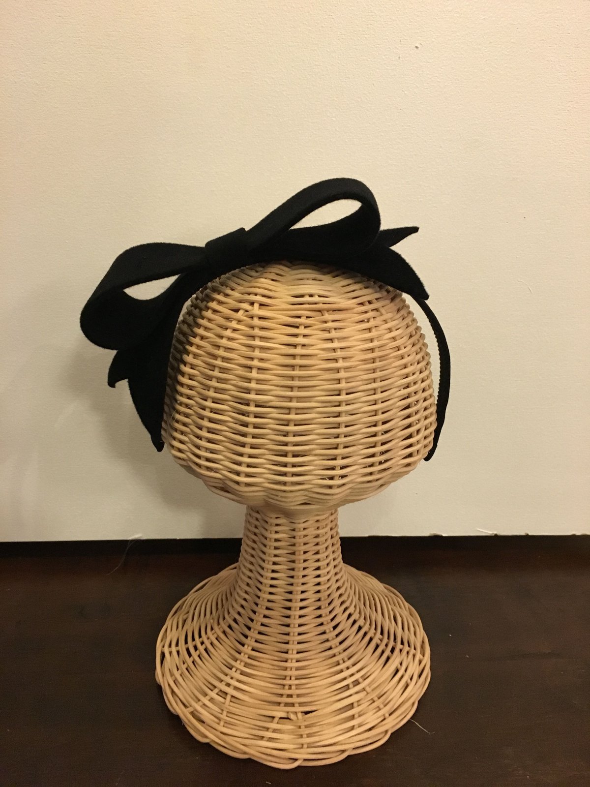 ファーベロアリボンカチューシャ | Sugri Official Online Store