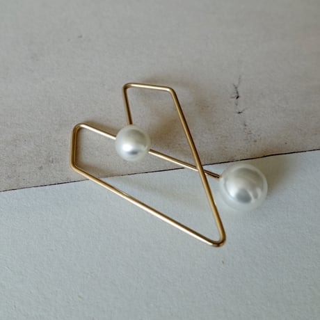 K14gf ’ Heart clasp ’ イヤーカフ / white