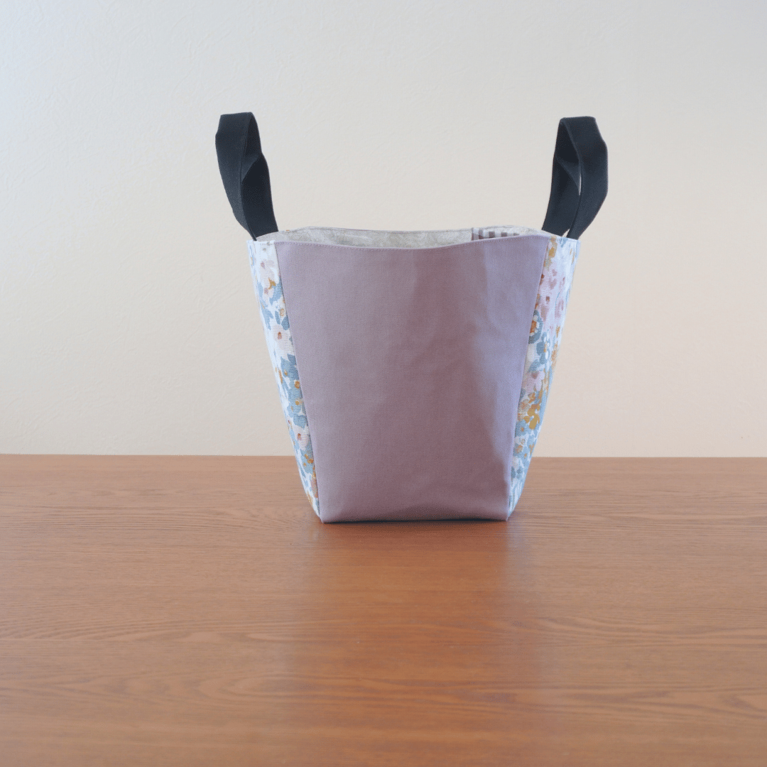 スーちゃん ぐるりとマチの大きなバッグ 手厚い裁断済みキット】底板付き『ぐるりまちの大きめバッグ