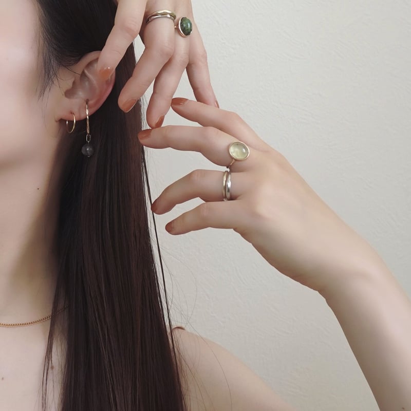 K18ブラックスターサンストーンチャーム | ÜME Online shop