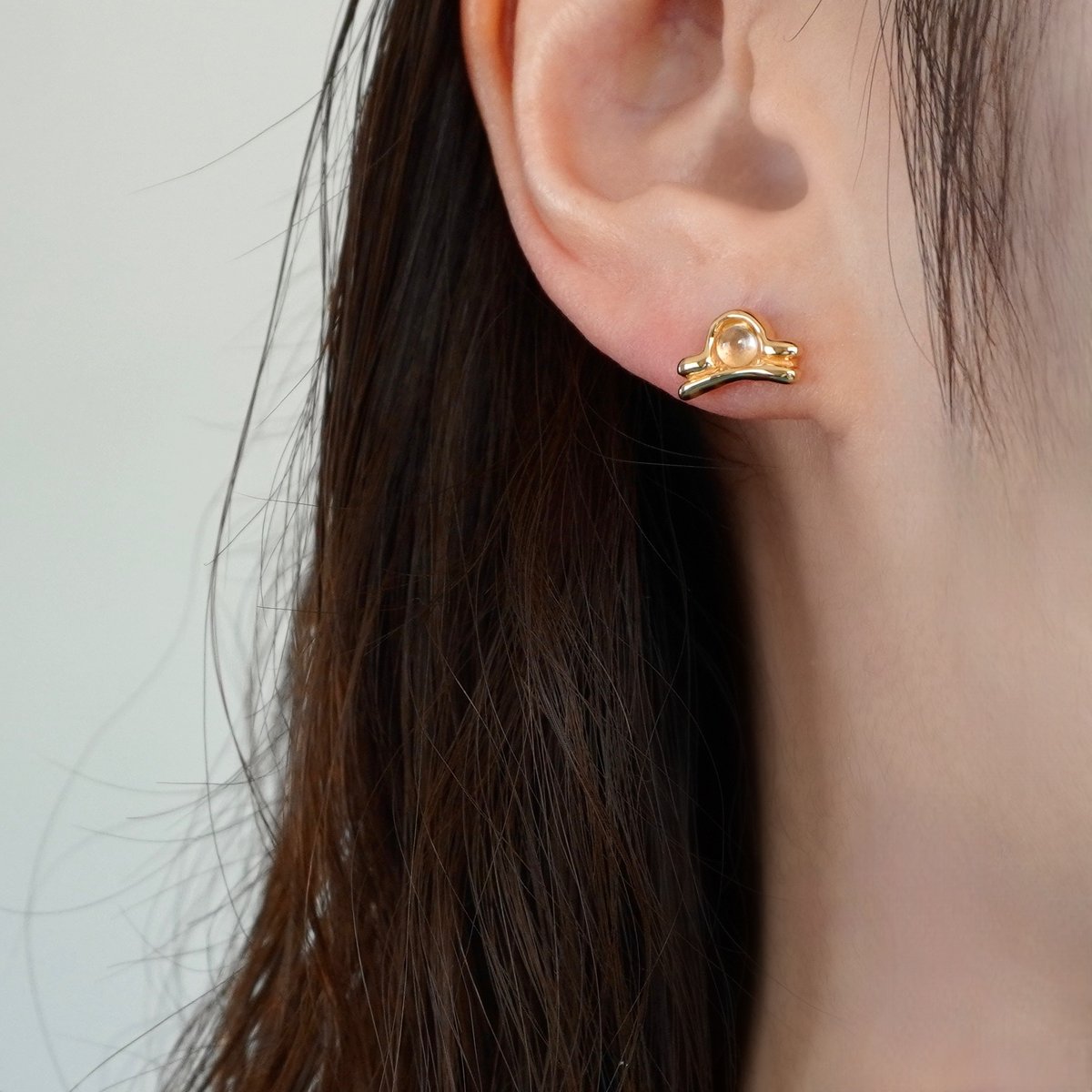 SV925プラネットピアス(天秤座/金星/ローズクォーツ) | ÜME Online sho