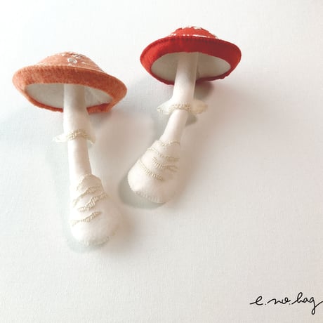 -----受注制作------ Mushroom  ( キノコ ノ ブローチ× Pop-Up Appliqué ）