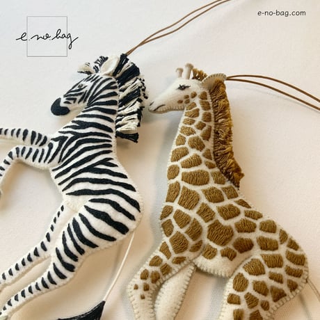 -----受注制作------ Giraffe (キリン ノ チャーム)