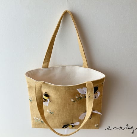 -----受注制作------ Bee  ( ミツバチ ノ バッグ× Pop-Up Appliqué ）生地B