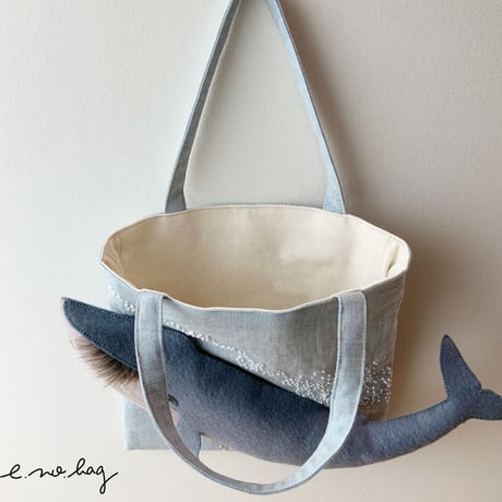 -----受注制作------  Whale ( クジラ ノ バッグ × Pop-Up Appliqué ）クジラB