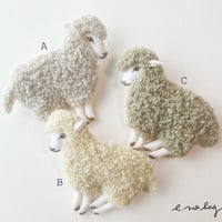 -----受注制作------ Sheep  ( ヒツジ ノ ブローチ× Pop-Up Appliqué ）ヒツジC