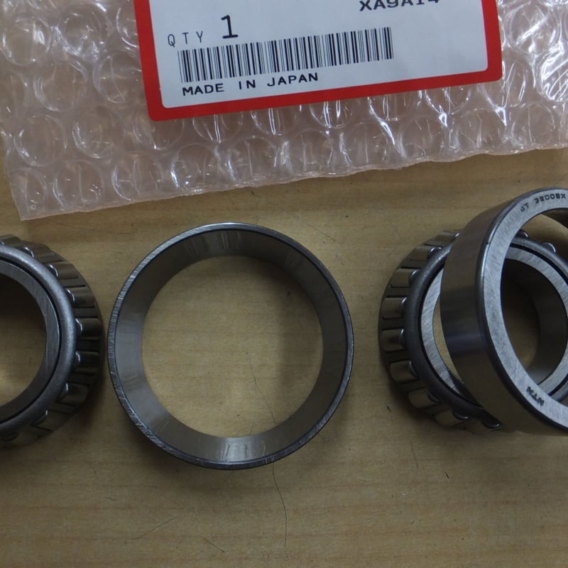 ■■XR250R XL200R CRM250ＡR ステムベアリング ♪CRM250AR（MD32)/ステムベアリング/ネックベアリング/純正品/新品/1