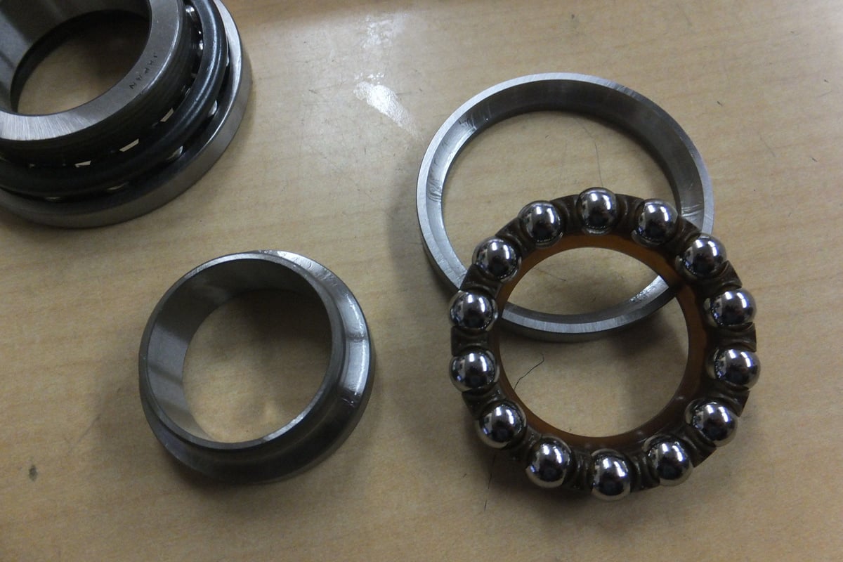 ♪CB400SS/NC41/ステムベアリング/ネックベアリング/純正品/新品/1台