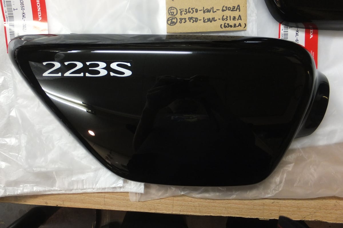 ♪CB223S/MC40/純正サイドカバー/左右セット/純正品/新品/ | laugh-nagoya