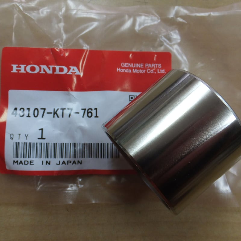 ♪CB-1（NC27、CB400F)/リアブレーキキャリパー/ピストン/純正品