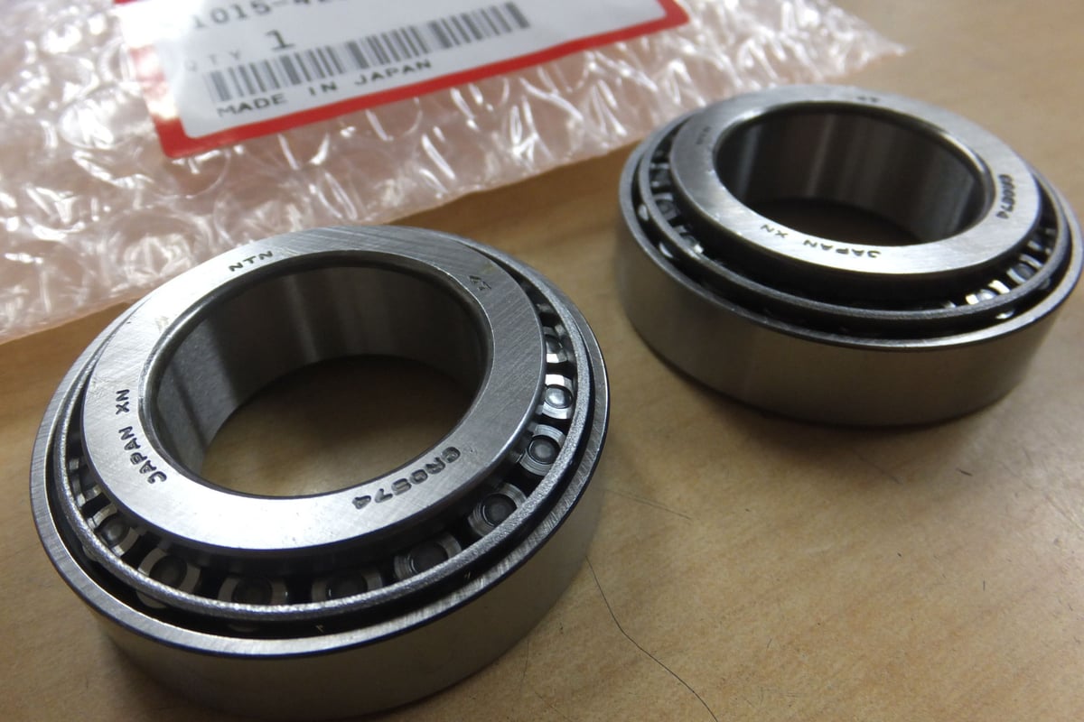 ■■XL200R XR250R CRM250ＡR ステムベアリング ♪CRM250AR（MD32)/ステムベアリング/ネックベアリング/純正品/新品/1
