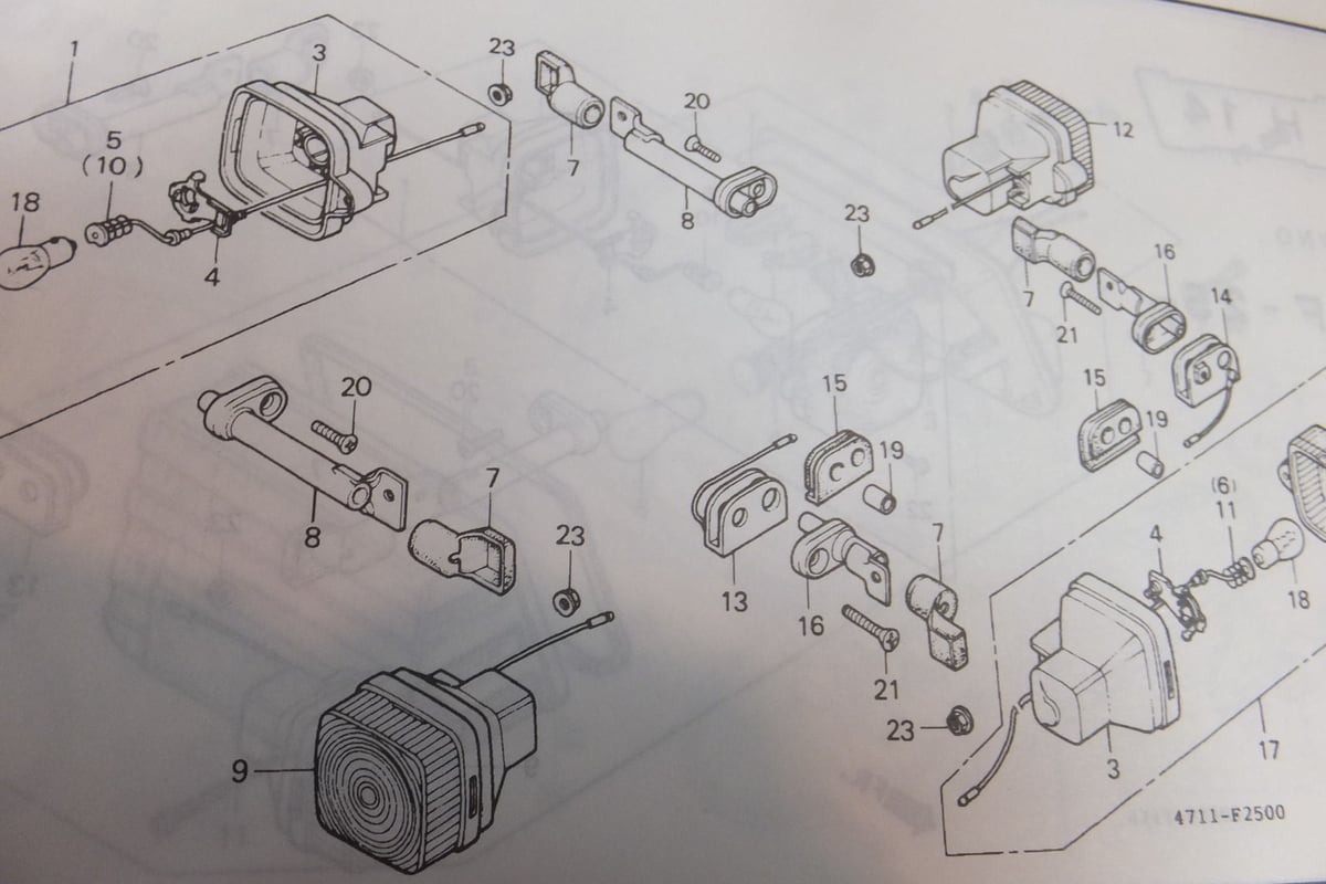♪ハンターカブ110/CT110（JD01）/純正ウィンカーステーカバー/ラバー