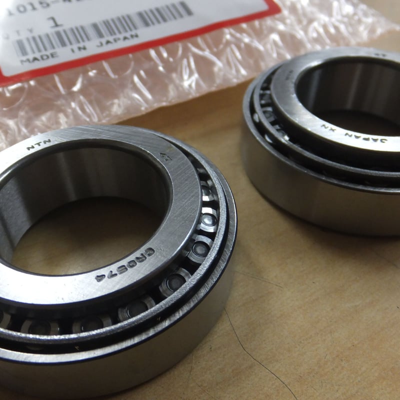 ♪XR250R（ME06）/ステムベアリング/ネックベアリング/純正品/新品/1