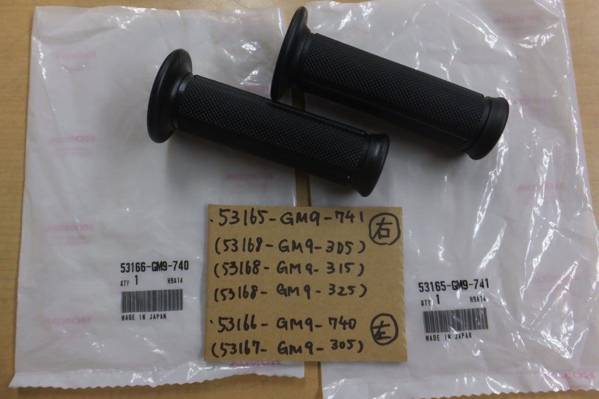 修理屋さんです。 7/8 インチ 22mm ハンドルバー グリップ に適合する ホンダ PCX