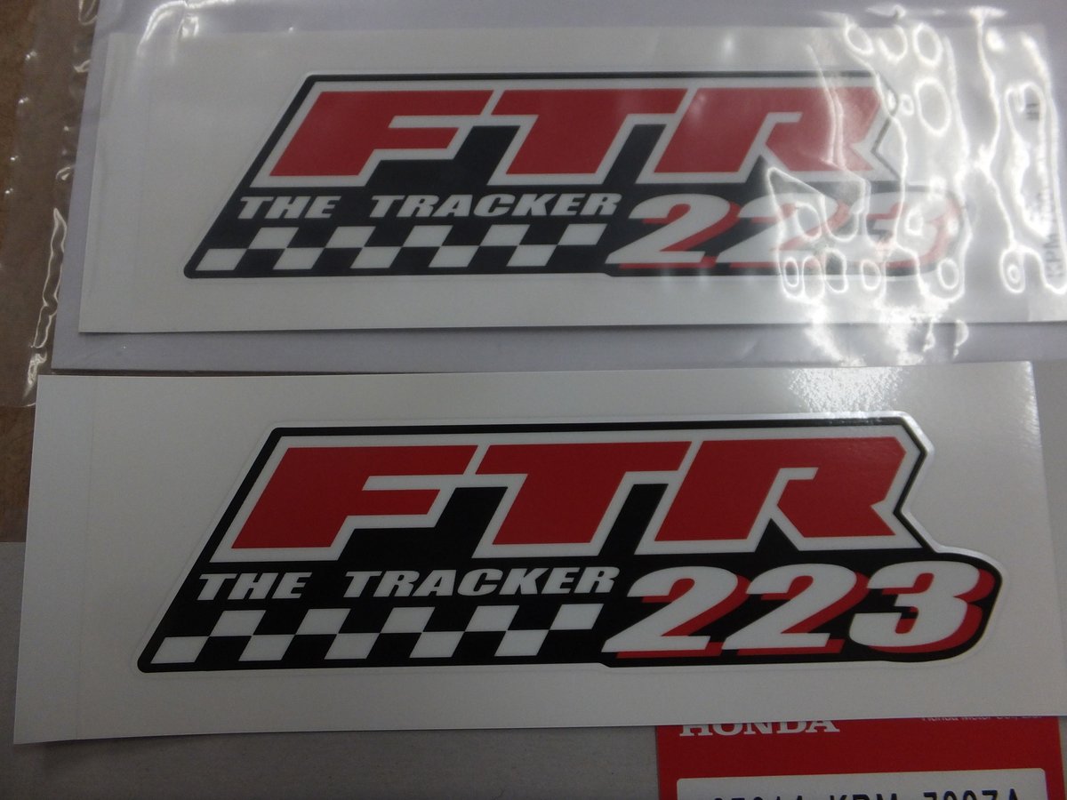 ♪FTR223/MC34/純正タンクのエンブレム/純正品/新品☆ | laugh-nagoya
