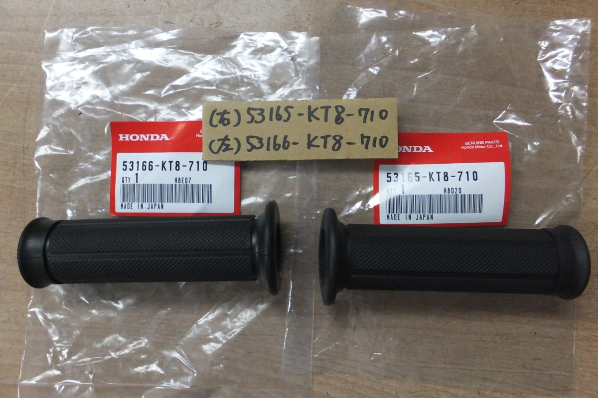 クラブマン5型・純正 ♪GB250クラブマン/3型4型5型/純正ハンドルグリップ/左右セット