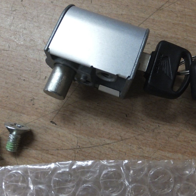 ♪ハンターカブ110/CT110（JD01）/純正ハンドルロック/純正ロック/カギ