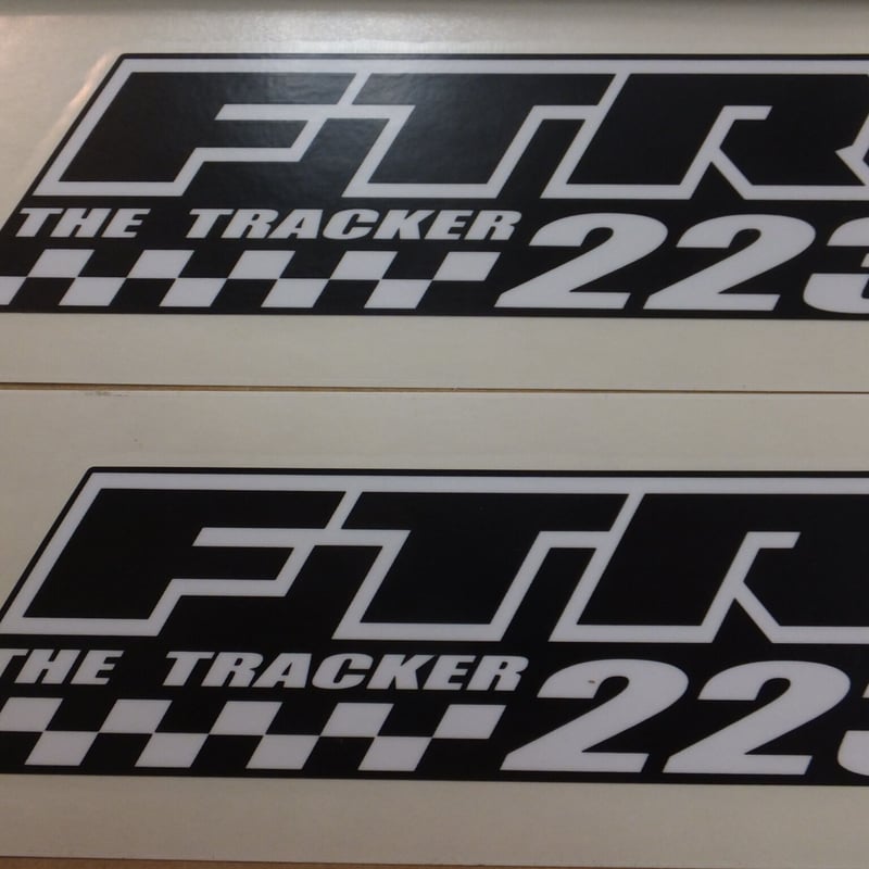 ♪FTR223/純正タンクデカール/タンクステッカー/純正品/新品