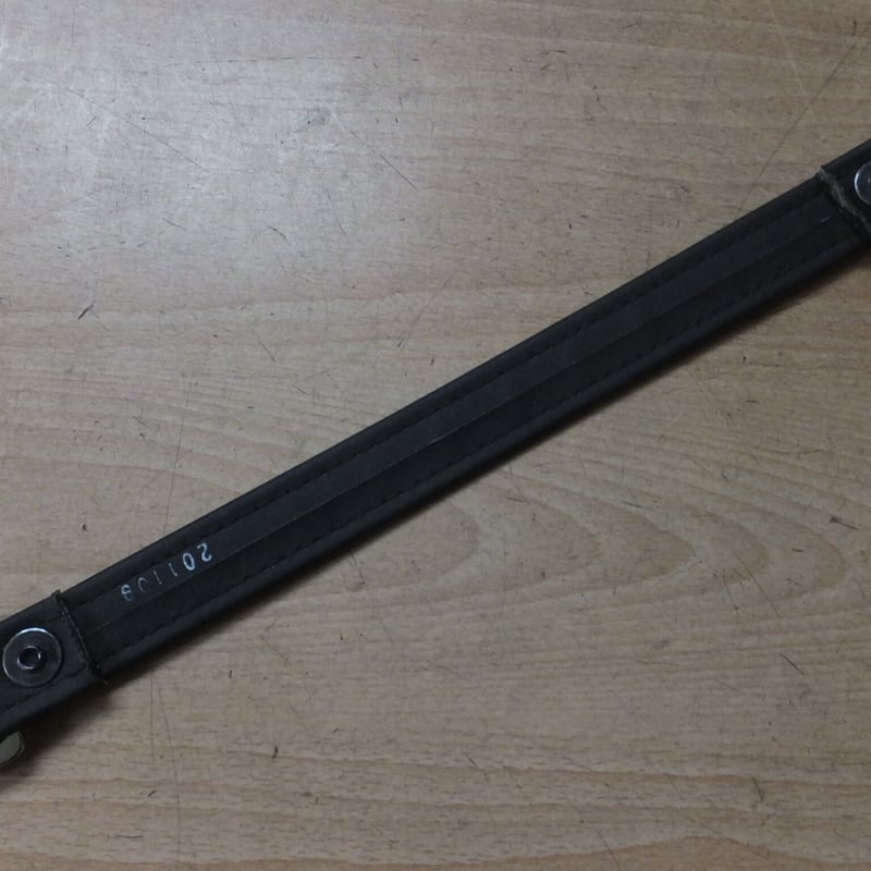 【純正品】FTR223 シート　タンデムベルトブラック　ホンダ　美品 ♪FTR223（MC34）/黒表皮用/タンデムベルト/シートのベルト/純正