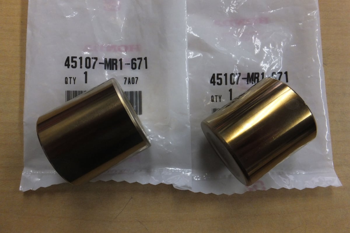 CD250U ステップ ステー 左右 △A316！MA02 ホンダ 【 MC06E 】 キャブ