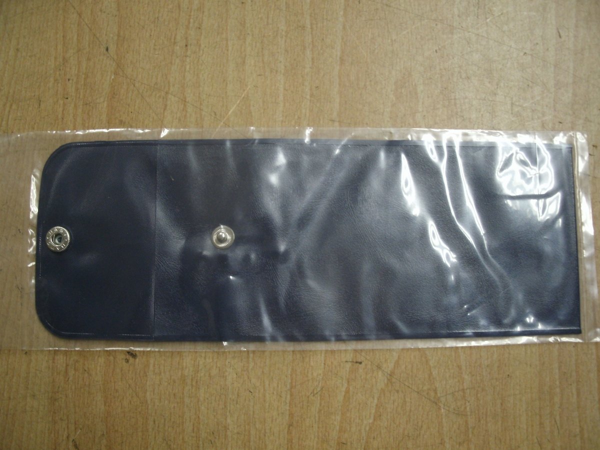 ♪HORNET250/ホーネット250(MC31)/純正工具車載工具の袋、ケースの ♪HORNET250/ホーネット250(MC31)/純正工具車載工具の袋、ケースの