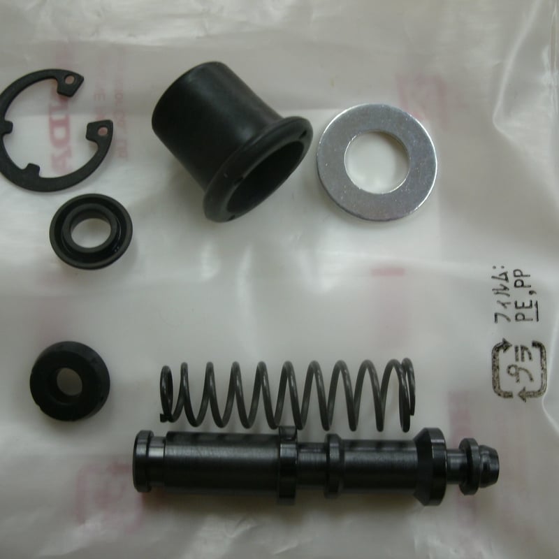 美品　ホーネット250 純正ブレーキマスター Yahoo!オークション -「ホーネット 250 純正」(マスター