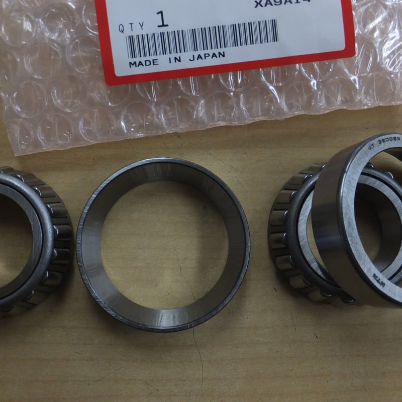♪XR250R（ME06）/ステムベアリング/ネックベアリング/純正品/新品/1
