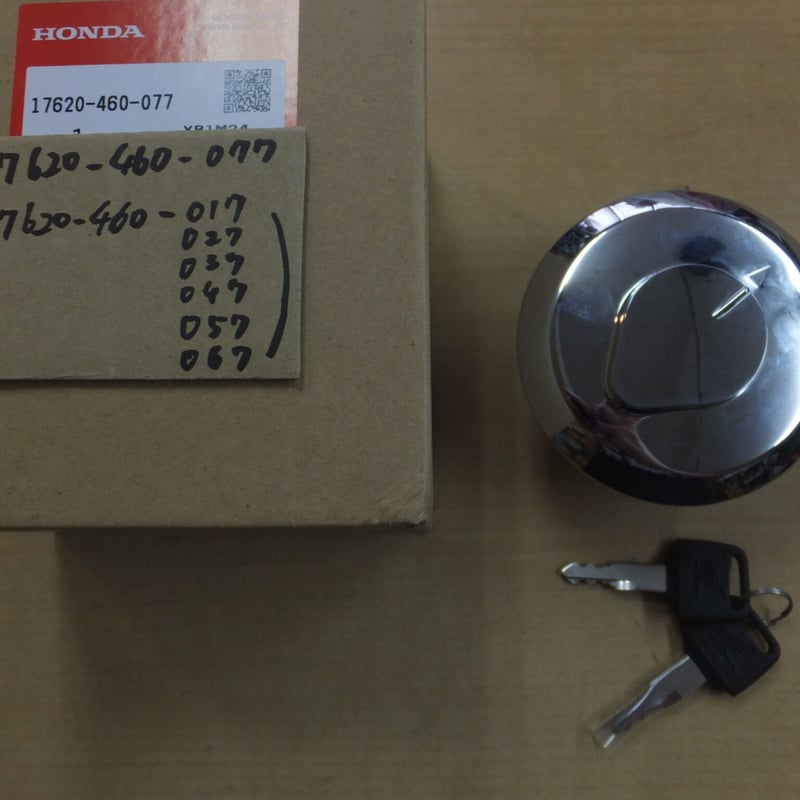 ♪CBX250RS/MC10/純正タンクキャップ/タンクキー/新品/純正品/純正キー