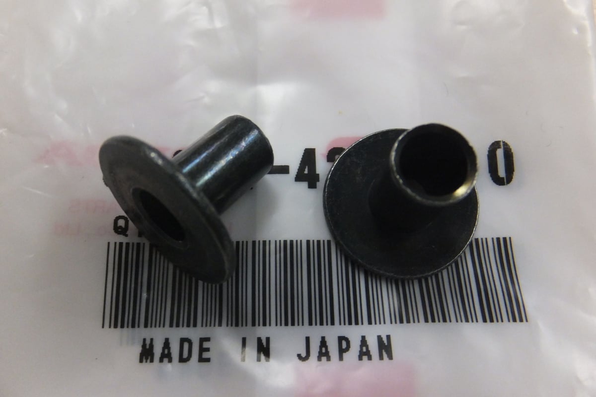 FTR フロントフェンダーとサイドカバー 313FCI+BKVL.jpg