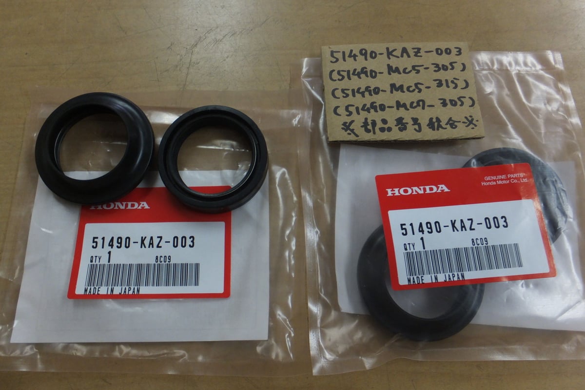 CBR400F フロントフォーク オーバーホールキット CBR フォーク シール CBR400F フロントフォーク オーバーホールキット CBR フォーク