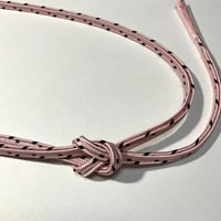 帯締め 薄桃色×黒 カジュアル 角組 a249