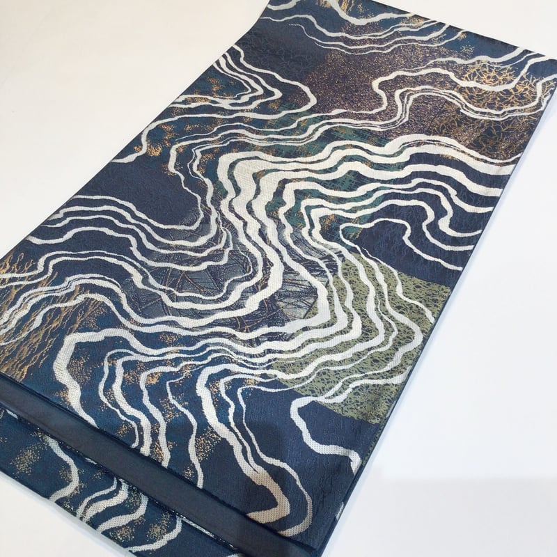 袋帯 青系 流水 ob333 | リサイクルとオリジナル着物【彼方此方屋】 