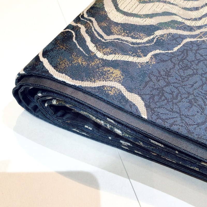 袋帯 青系 流水 ob333 | リサイクルとオリジナル着物【彼方此方屋】 