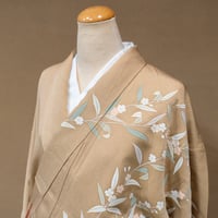 訪問着　ベージュ　枝付桜　z316