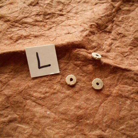 カレン族シルバー銀925NOL 3個1G W0.5H0.5D0.5CM穴1.5MM　necklaceネックレス　karen hilltribe