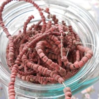 古ビーズ　炭化　ガラス　ビーズ　赤茶　20粒　3-5mm穴1mm以下　交易玉　トンボ玉