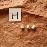 カレン族シルバー銀925NOH 3個1G W0.4H0.4D0.4CM穴0.3MM　necklaceネックレス　karen hilltribe