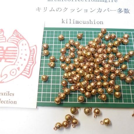 山岳民族　手芸用　鳴らない鈴no.8   8mm 10粒　色金属ビーズ　アーチコレクション　archicollection