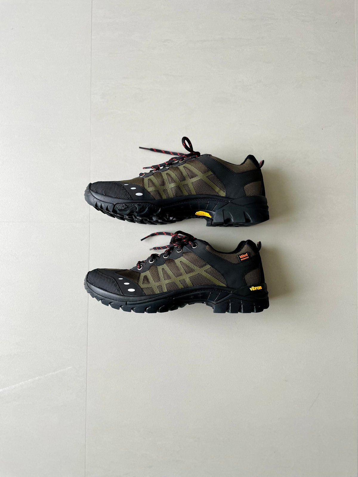 ポリョウトロシアンミリタリー fit=scale-down,w=1200