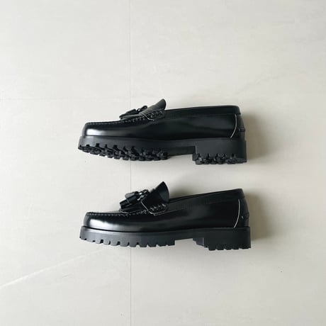 ARTESANOS “モカシン　タッセルローファー“
