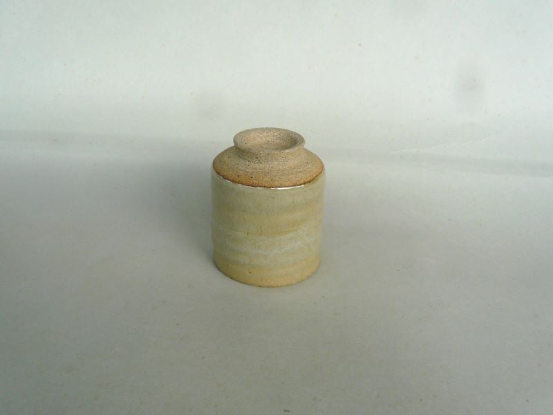 藁灰釉湯吞 | 因久山焼窯元