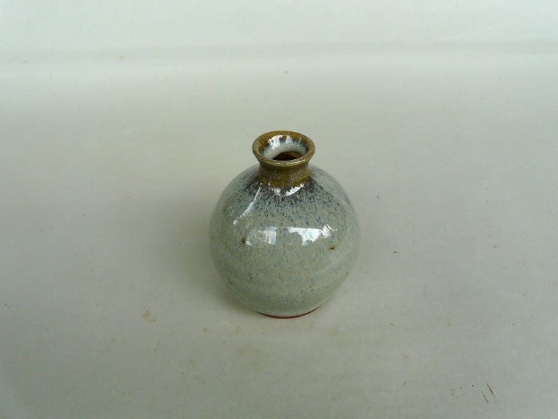 藁灰釉一輪挿し | 因久山焼窯元