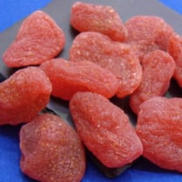 【訳あり品】ドライいちご(どっさり１ｋｇ)苺砂糖漬け♪保存性良好！プチプチ感が後を引く～