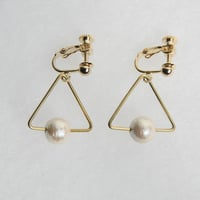 sankaku pearl earring [VE-001k]