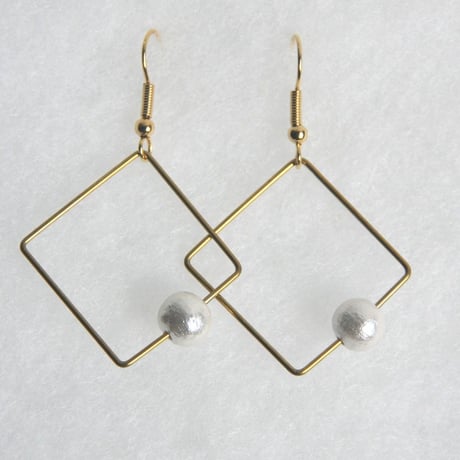 sikaku pearl pierce [VP-032w]