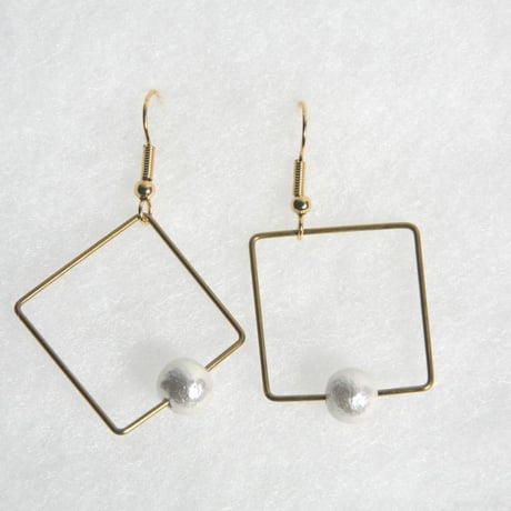 sikaku pearl pierce [VP-032w]