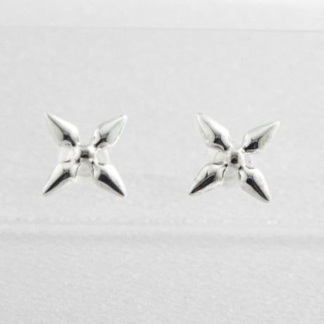 ダブルシャープピアス