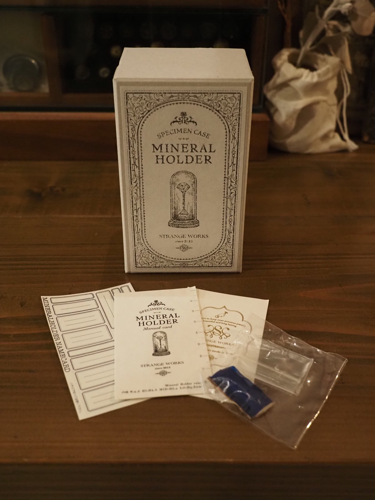 Mineral Holder（ミネラルホルダー）鉱物コレクションガラス