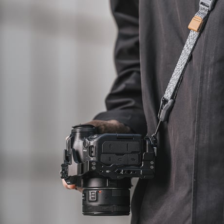 FC4802B Canon EOS R6 Mark III /R5 Mark II/R5/R5C/ R6/ R6II/用 クイックリリースカメラケージ